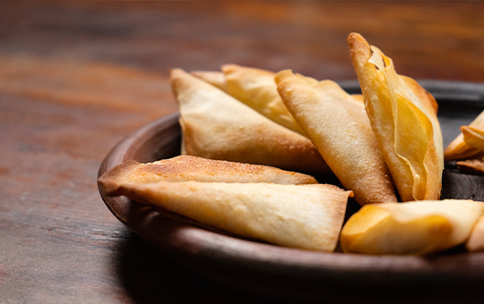 Empanadas de verduras en masa filo tradicional - Suk